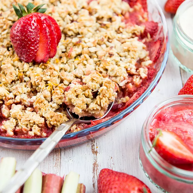 Crumble fraises rhubarbe